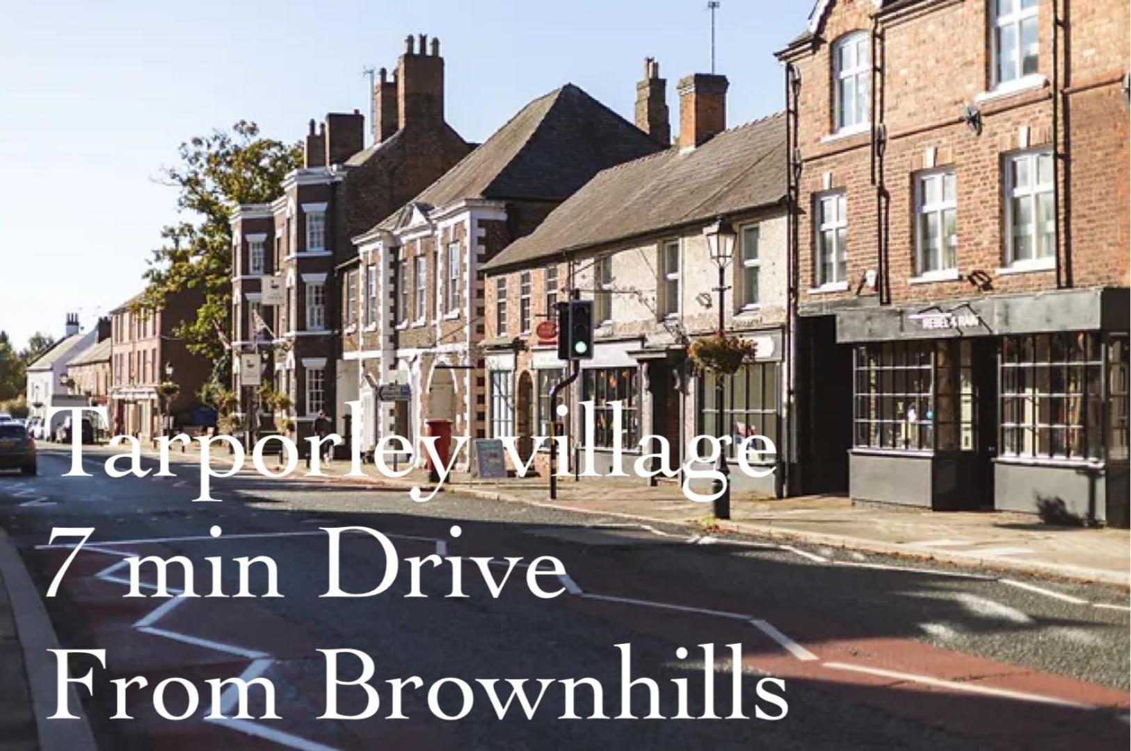Brownhills Villa Eaton  Exterior photo